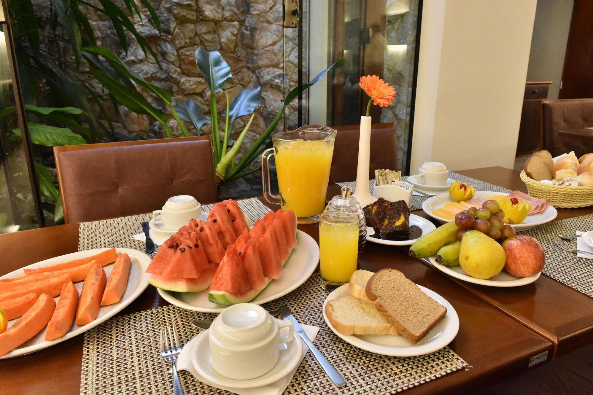 Cordilheira Hotel